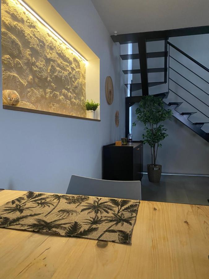 Magnifique grange avec spa / love room Saint-André-de-Cubzac Extérieur photo